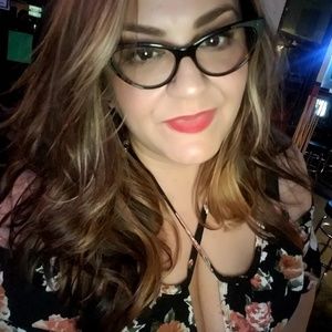 Meet your Posher, Daniella